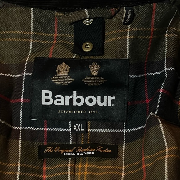 Barbour Ashby Waxed Jacket - Picture 8 of 8